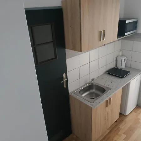 Apartment Kawalerki Z Kuchnia - Self Check In - With Kitchen